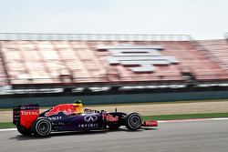 Даниил Квят, Red Bull Racing RB11
