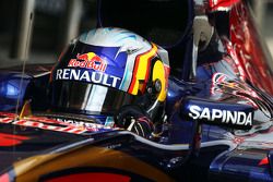 Carlos Sainz Jr., Scuderia Toro Rosso STR10
