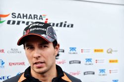 Sergio Pérez, Sahara Force India F1 con la prensa