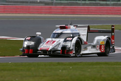 #8 Audi Sport Team Joest Audi R18 e-tron quattro : Lucas di Grassi, Loic Duval, Oliver Jarvis
