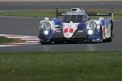 #1 Toyota Racing Toyota TS040-Hybrid : Anthony Davidson, Sébastien Buemi, Kazuki Nakajima