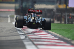 Пастор Мальдонадо, Lotus F1 E23