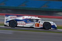 #1 Toyota Racing Toyota TS040-Hybrid: Anthony Davidson, Sébastien Buemi, Kazuki Nakajima