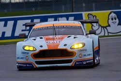 #96 Aston Martin Racing, Aston Martin Vantage V8: Francesco Castellacci, Roald Goethe, Stuart Hall