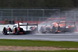#8 Audi Sport Team Joest Audi R18 e-tron quattro: Лукас Ди Грасси, Лоик Дюваль, Оливер Джарвис