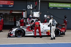 #7 Audi Sport Team Joest Audi R18 e-tron quattro: Марсель Фэсслер, Андре Лоттерер, Бенуа Трельер