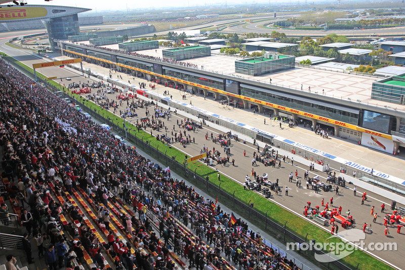 La parrilla antes del inicio de la carrera