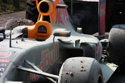 Daniil Kvyat, Red Bull Racing RB11 retired from the race with a blown engine