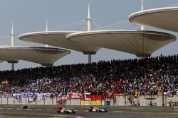 Роберто Мери, Manor F1 Team и Уилл Стивенс, Manor F1 Team