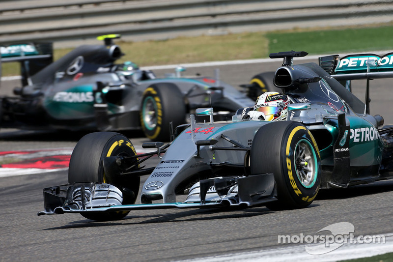 Lewis Hamilton, Mercedes AMG F1 Team and Nico Rosberg, Mercedes AMG F1 Team