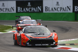 #11 Kessel Racing Ferrari 458 Italia: Michael Broniszewski, Michael Lyons, Alessandro Bonacini