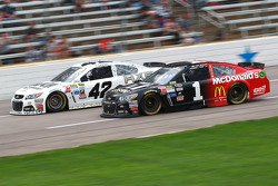 Jamie McMurray and Kyle Larson, Ganassi Racing Chevrolets