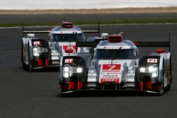 #7 Audi Sport Team Joest R18 e-tron quattro: Marcel Fassler, Andre Lotterer, Benoit Tréluyer and #8 Audi Sport Team Joest R18 e-tron quattro: Lucas di Grassi, Loic Duval, Oliver Jarvis