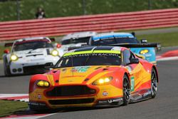 #97 Aston Martin Racing Vantage V8: Darren Turner and Stefan Mücke