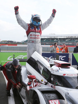Race winners: #7 Audi Sport Team Joest R18 e-tron quattro: Marcel Fassler, Andre Lotterer, Benoit Tréluyer