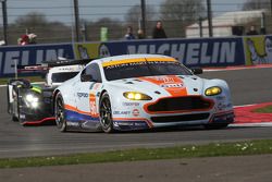 #96 Aston Martin Racing Vantage V8 : Roald Goethe, Stuart Hall, Francesco Castellacci