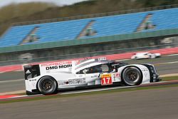 #17 Porsche Team 919 Hybrid: Timo Bernhard, Mark Webber, Brendon Hartley