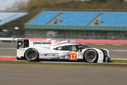 #17 Porsche Team 919 Hybrid: Timo Bernhard, Mark Webber, Brendon Hartley