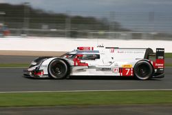 #7 Audi Sport Team Joest R18 e-tron quattro: Marcel Fassler, Andre Lotterer, Benoit Tréluyer