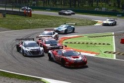 #10 Akka ASP, Ferrari 458 Italia: Gabriel Balthazard, Maurice Ricci, Tristan Vautier