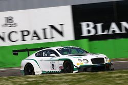 #8 Bentley Team M-Sport Bentley Continental GT3: Maximilian Buhk, Andy Soucek, Maxime Soulet