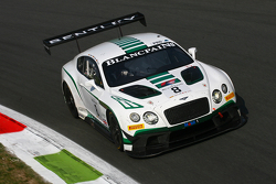 #8 Bentley Team M-Sport Bentley Continental GT3: Maximilian Buhk, Andy Soucek, Maxime Soulet