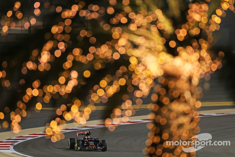 Carlos Sainz Jr., Scuderia Toro Rosso STR11