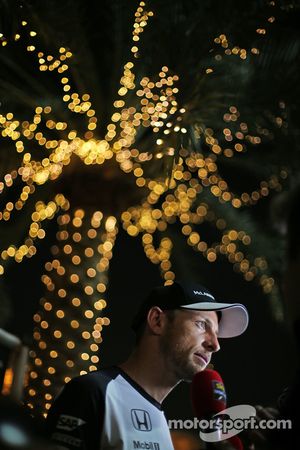 Jenson Button, McLaren with the media