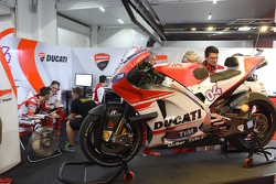Andrea Dovizioso, Ducati Team