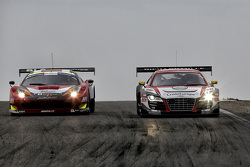 #20 Team AKKA ASP Ferrari 458 Italia : Jean-Luc Beaubelique, Philippe Giauque, Morgan Moullin-Traffort