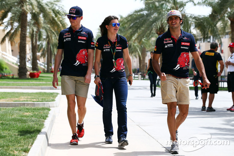 Max Verstappen con Tabatha Valls y Carlos Sainz Jr., Scuderia Toro Rosso