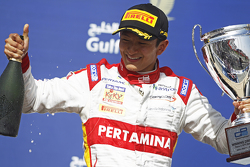 Рио Харьянто, Campos Racing празднует свою победу на подиуме