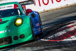 #17 Team Falken Tire Porsche 911 GT3 RSR: Wolf Henzler, Bryan Sellers