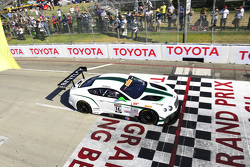 #16 Team Bentley Dyson Racing Bentley Continental GT3: Chris Dyson