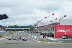 Старт гонки WSBK на Moscow Raceway