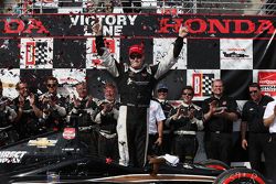 Vainqueur : Josef Newgarden, CFH Racing