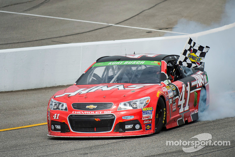 Kurt Busch, Stewart-Haas Racing Chevrolet