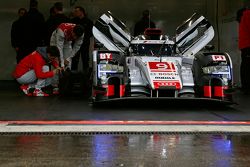 #9 Audi Sport Team Joest Audi R18 e-tron quattro Filipe Albuquerque, Marco Bonanomi, René Rast