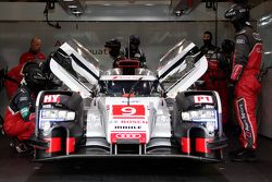 #9 Audi Sport Team Joest, Audi R18 e-tron quattro Filipe Albuquerque, Marco Bonanomi, René Rast