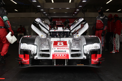 #8 Audi Sport Team Joest Audi R18 e-tron quattro Lucas di Grassi, Loic Duval, Oliver Jarvis