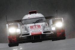 #8 Audi Sport Team Joest Audi R18 e-tron quattro Lucas di Grassi, Loic Duval, Oliver Jarvis