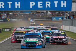 Partenza: Mark Winterbottom, Prodrive Racing Australia Ford al comando