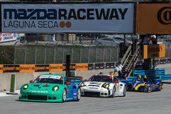 #17 Team Falken Tire Porsche 911 GT3 RSR: Wolf Henzler, Bryan Sellers