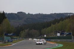 #17 Porsche Team 919 Hybrid : Timo Bernhard, Mark Webber, Brendon Hartley