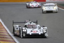 #19 Porsche Team 919 Hybrid Nico Hulkenberg, Earl Bamber, Nick Tandy