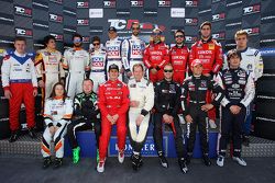 La photo de famille des pilotes du TCR 2015