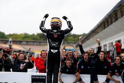 Winner Charles Leclerc, Van Amersfoort Racing