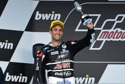 Le deuxième, Johann Zarco, Ajo Motorsport, sur le podium