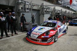 #1 IMSA Performance Matmut Porsche 911 GT3 R : Olivier Pernaut, Sébsastien Dumez, Raymond Narac
