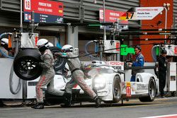 #18 Porsche Team Porsche 919 Hybrid: Romain Dumas, Neel Jani, Marc Lieb